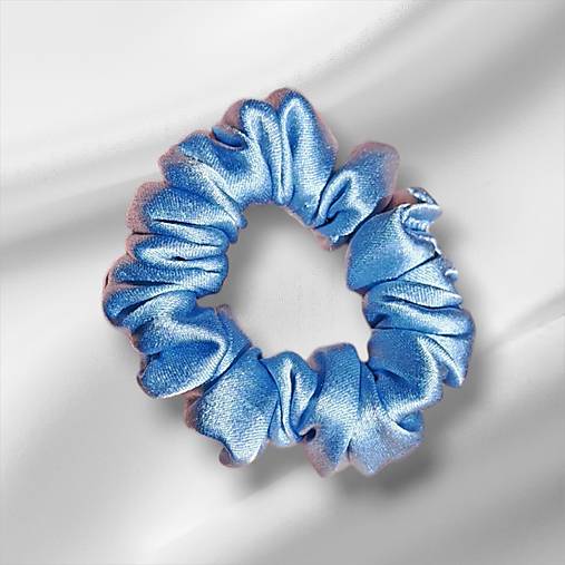 Hodvábna gumička SilkByAG – jemnosť pre malé slečny