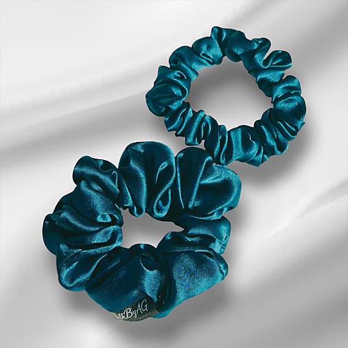 Hodvábna gumička do vlasov - pravý hodváb SilkByAG (Pávia modrá malá S)