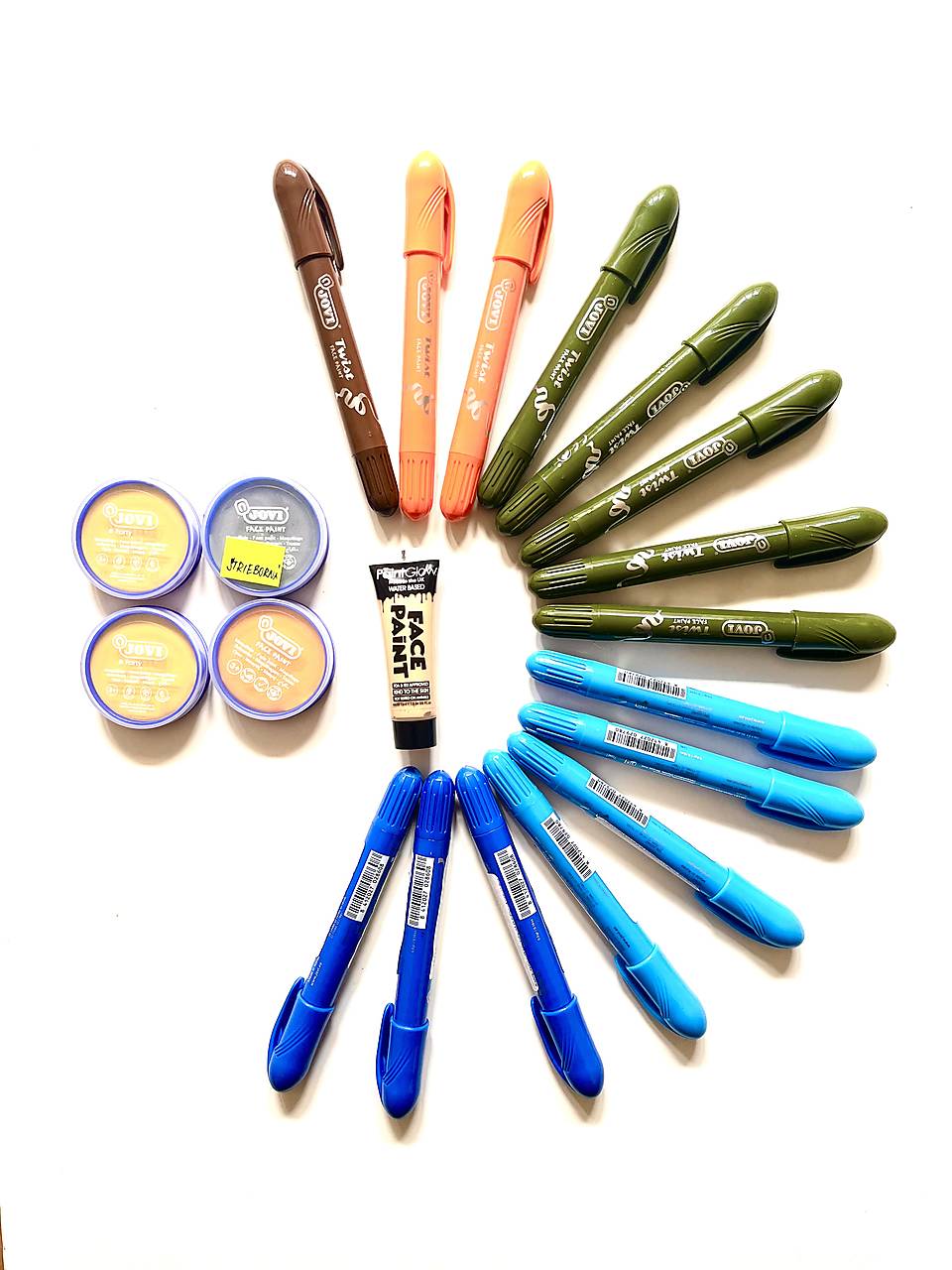 - 80% farby na tvár, 20 ks (pôvod.cena 58€)