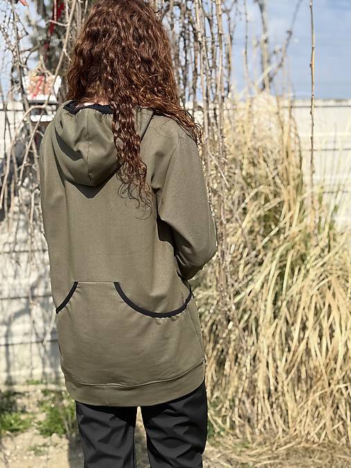 Výcviková mikina oliva