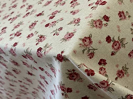 BAVLNA DEKOR / RUŽE NA PRÍRODNEJ BAVLNE