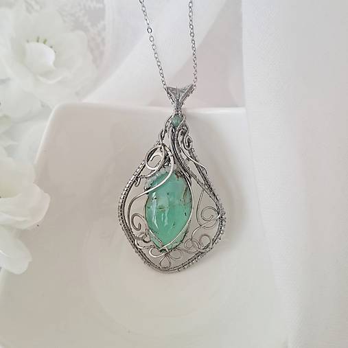 Náhrdelník chryzopras svetlý