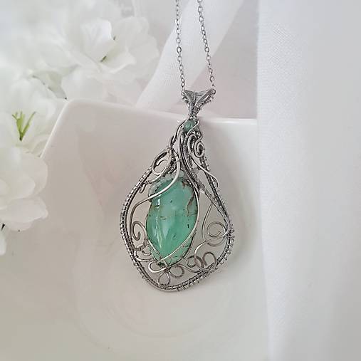 Náhrdelník chryzopras svetlý