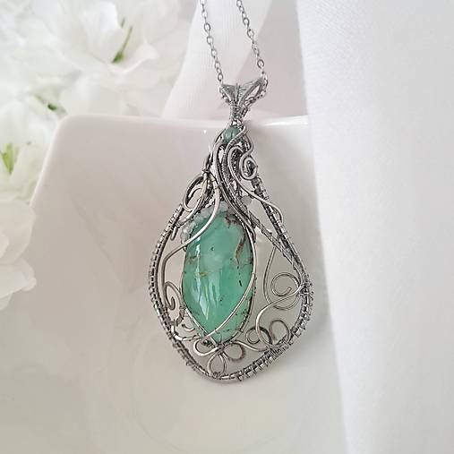 Náhrdelník chryzopras svetlý