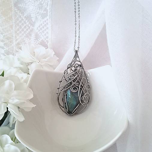 Náhrdelník Dámsky labradorit