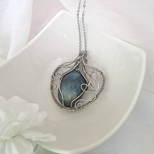 Náhrdelník Vintage labradorit