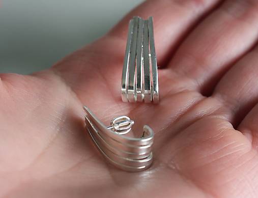 Náušnice - Elegantné strieborné náušnice - 18254523_