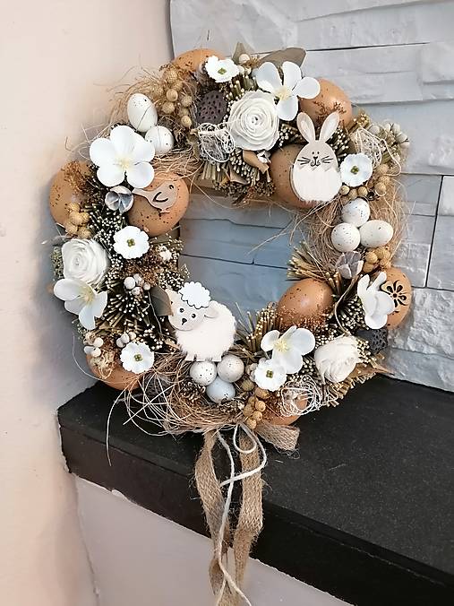 Dekorácie - Veľkonočny prírodný veniec so zajačikom 25cm cm - 18254526_