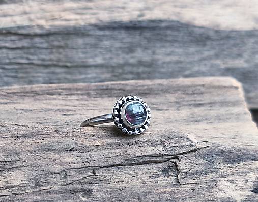 Strieborný Prsteň s Melónovým Turmalínom