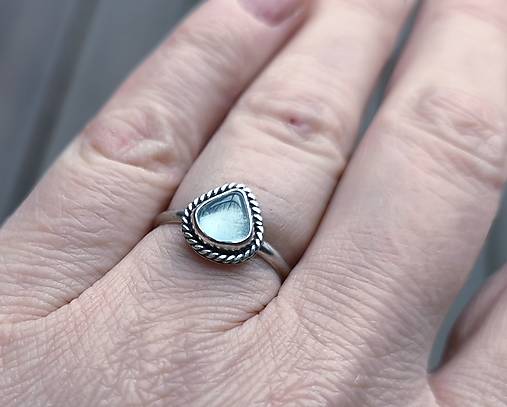Strieborný Prsteň s Akvamarínom