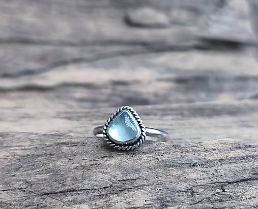 Strieborný Prsteň s Akvamarínom