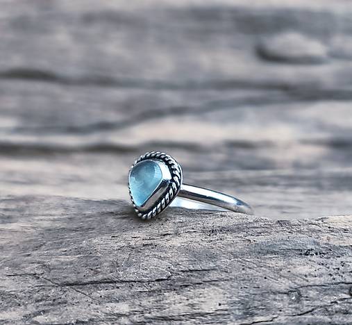 Strieborný Prsteň s Akvamarínom