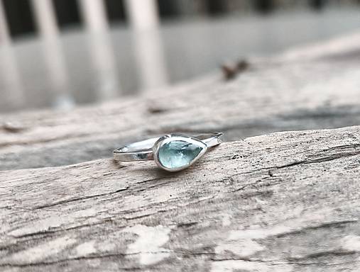 Strieborný Prsteň s Akvamarínom