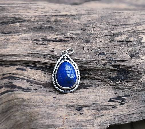 Strieborný Prívesok s Lapisom Lazuli