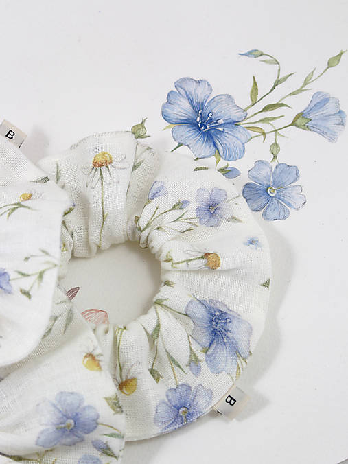 Kvetinová gumička pre jemné vlasy zo 100% ľanu