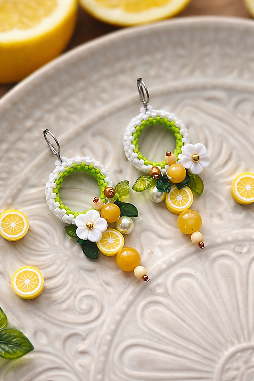 OK náušnice s kalcitom