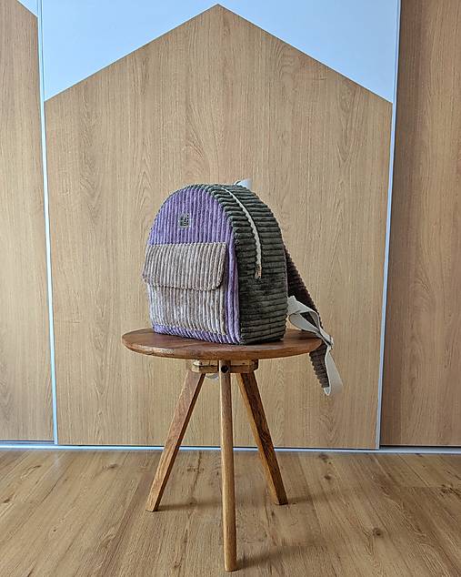 Menčestrový ruksak M O Y v zemitých farbách