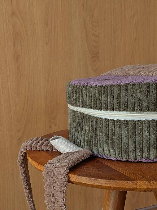 Menčestrový ruksak M O Y v zemitých farbách