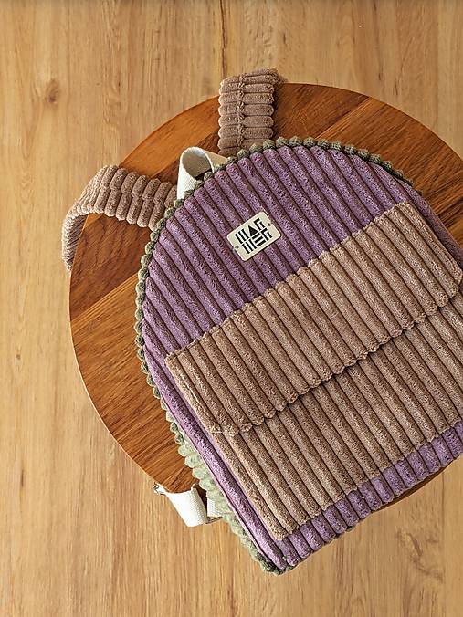 Menčestrový ruksak M O Y v zemitých farbách