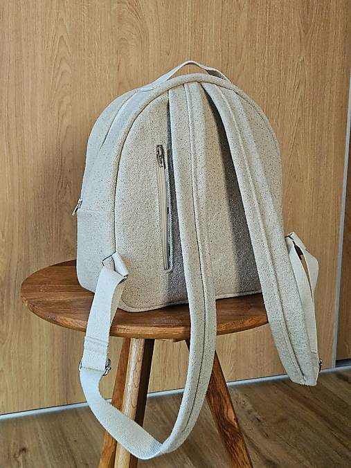 Menčestrový ruksak M O Y - natural