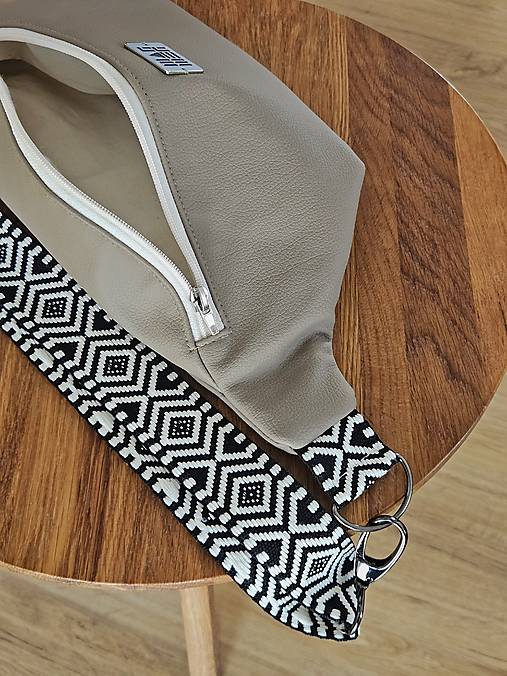 Ľadvinka - XL s vreckami