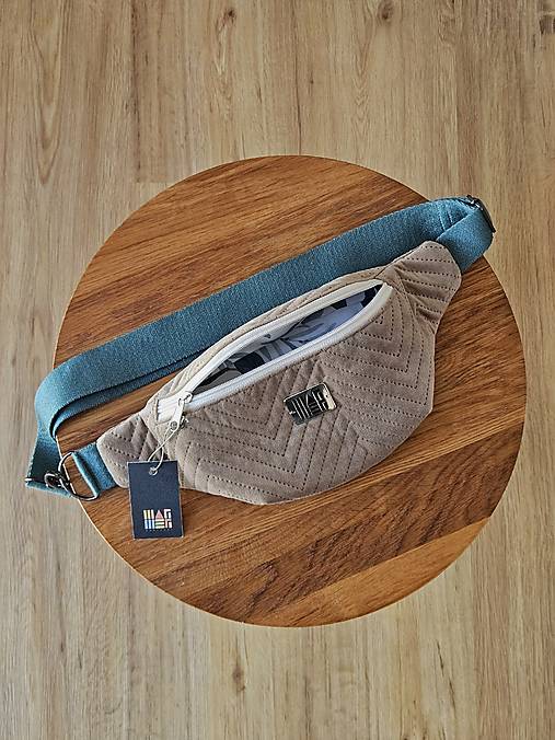 Ľadvinka - L hnedá zamatová prešívaná