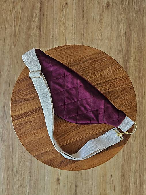 Ľadvinka - L zamatová prešívaná