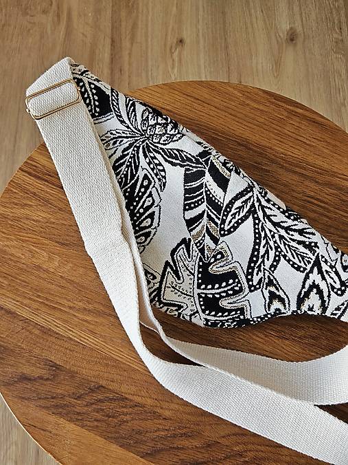 Ľadvinka - L so vzorom