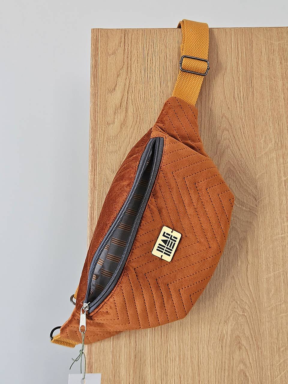 Ľadvinka - L škoricová