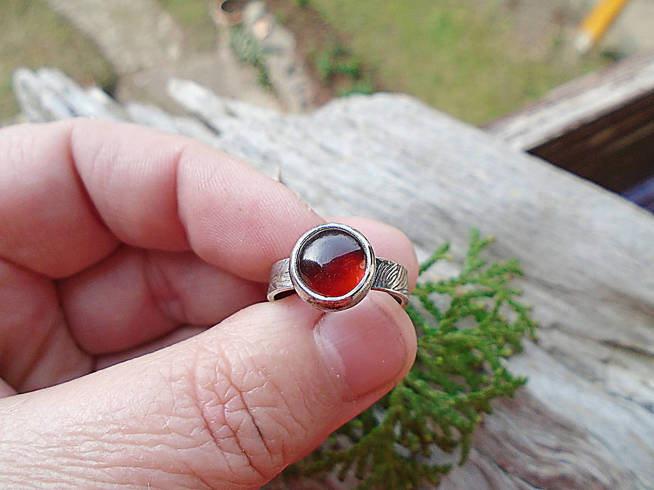 Strieborny prsteň Ag 925 Granát