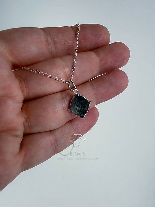 Strieborný 925/1000 prívesok so zeleným turmalínom