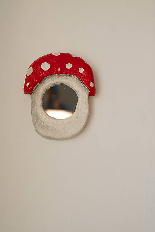 Malé zrkadlo „Lesná huba“ | ručne vyrobené z papier-mâché