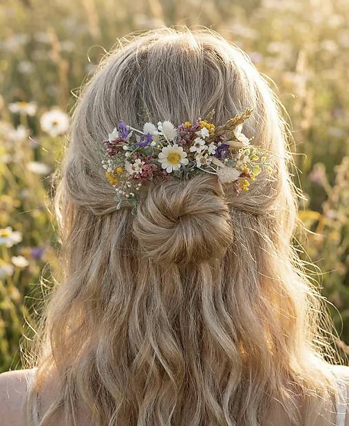 Kvetinový hrebienok "prvý jarný pozdrav"