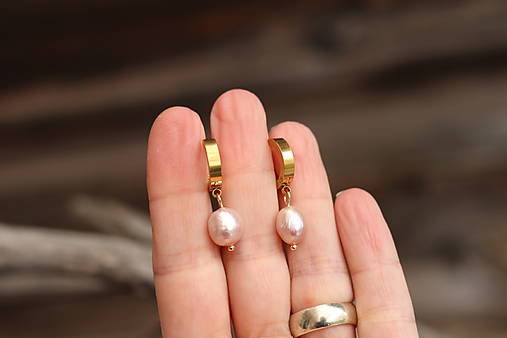 Perlové náušnice pink