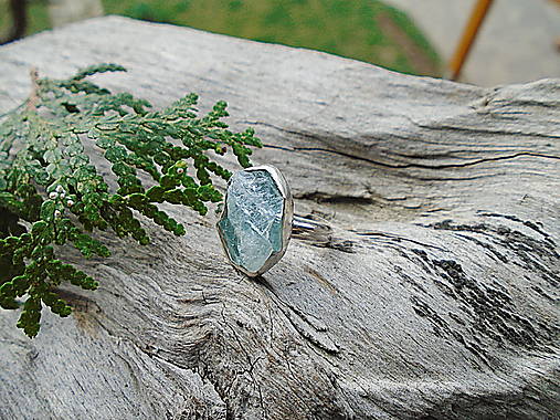 Strieborny prsteň Ag925 Akvamarín