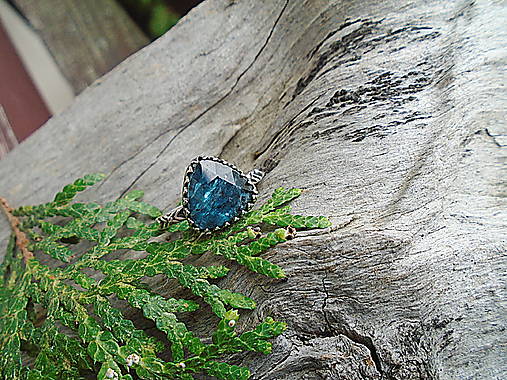 Strieborny prsteň Ag925 Kyanit