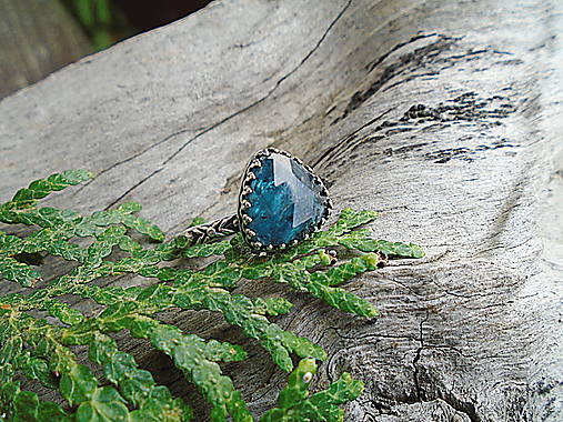 Strieborny prsteň Ag925 Kyanit