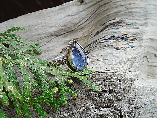 Strieborny prsteň Ag 925 Tanzanit