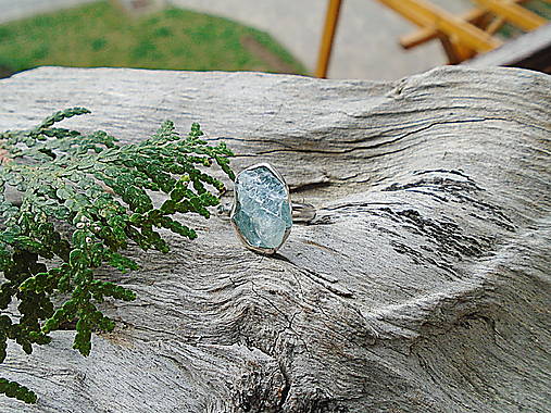 Strieborny prsteň Ag925 Akvamarín