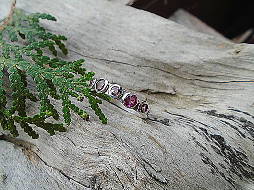 Strieborny prsteň Ag925 Turmalín - Rubelit