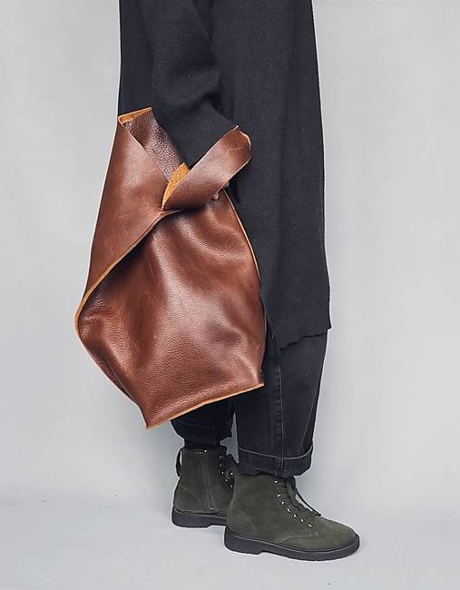 Veľké tašky - Rare Puff Sack kožená kabelka - 18268450_