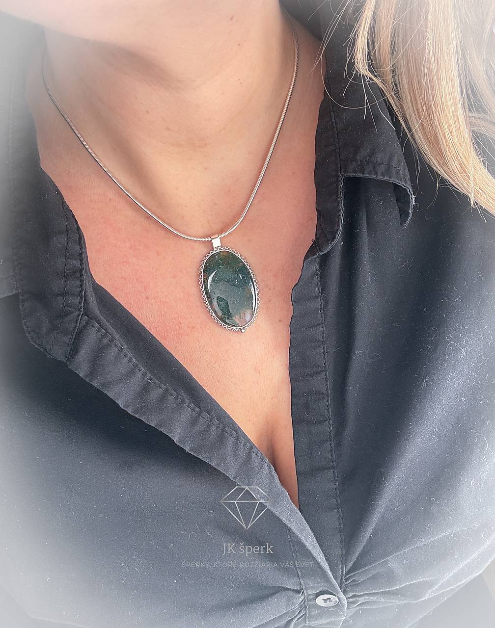 Strieborný 925/1000 prívesok s achátom