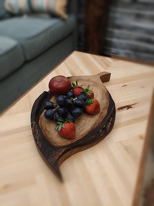 Miska z čierneho orecha – prírodná elegancia