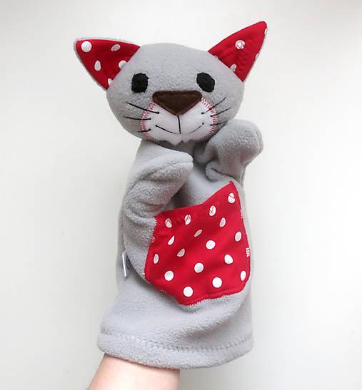 Maňuška mačka (Mačička z Bodkova)