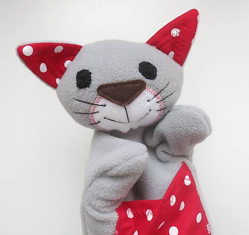 Maňuška mačka (Mačička z Bodkova)