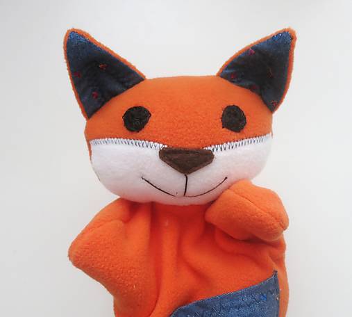 Maňuška líška (Líštička z Ligotavého srdiečkova)