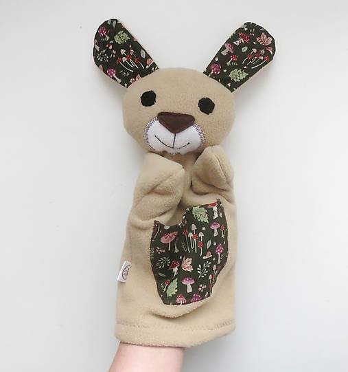 Maňuška zajac (Zajko z Tmavého lesa)