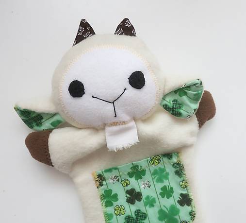 Maňuška koza (Kozička od Ďatelinovej lúky)