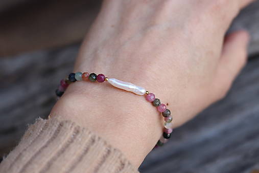 Náramok turmalín s perlou