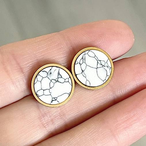 Steel Howlite Stud Earrings / Náušnice syntetický howlit, oceľ E015